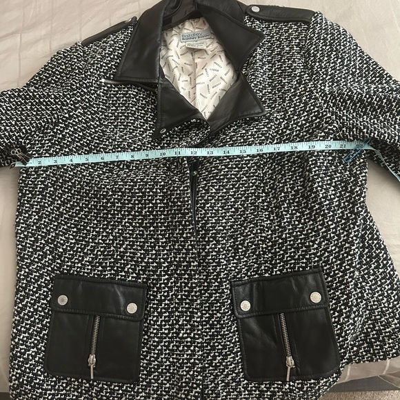 100% Black Leather and Tweed Motorcycle Jacket - Picture 12 of 13